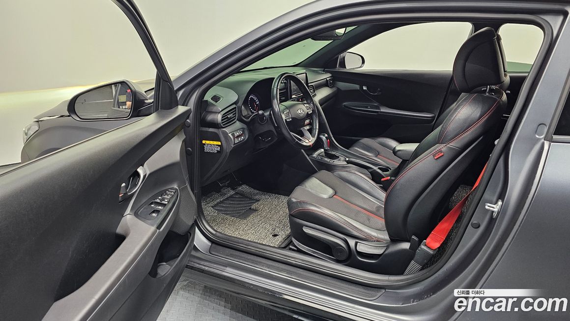 Hyundai Veloster 2018