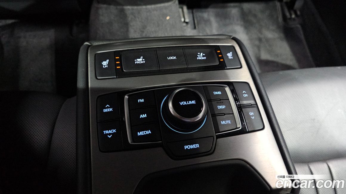 Hyundai Genesis 2014