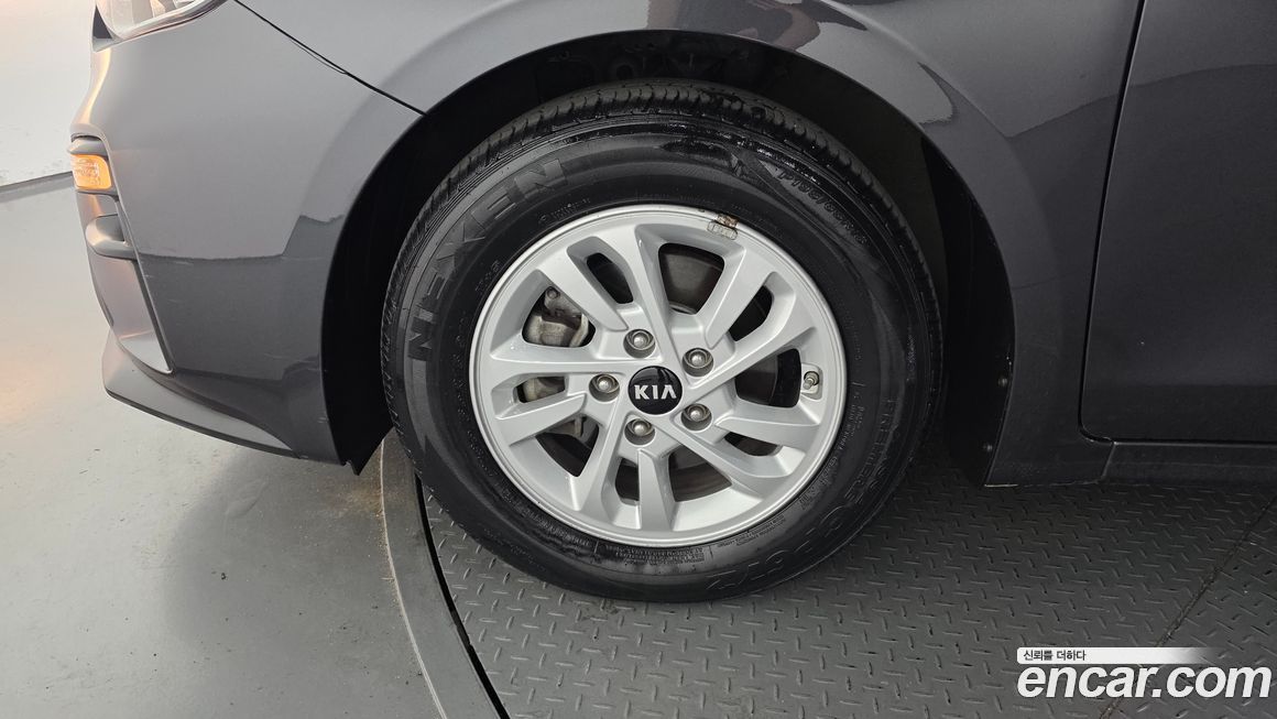 Kia K3 2019