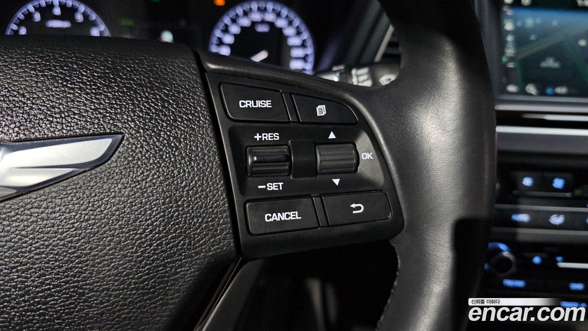 Hyundai Genesis 2014