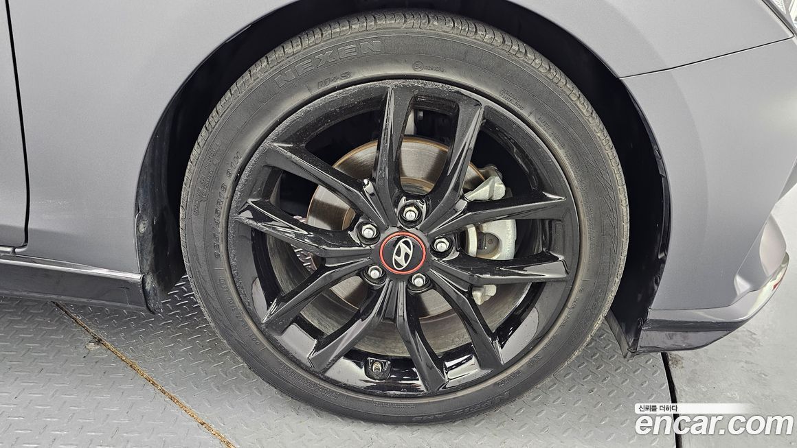 Hyundai Veloster 2018