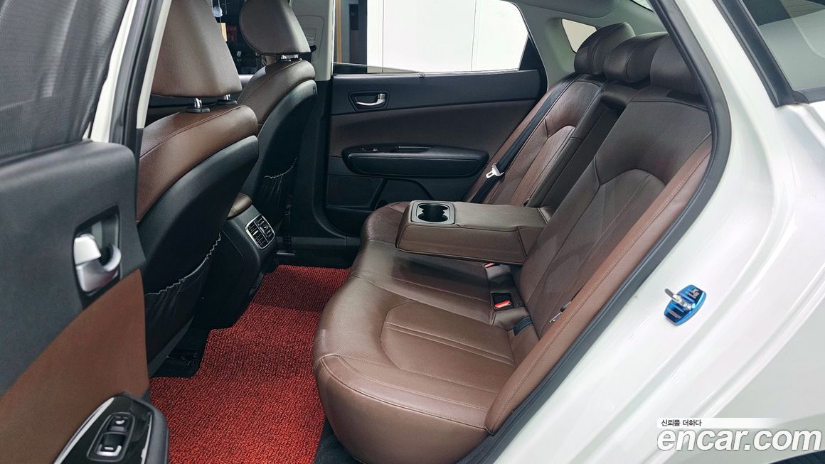 Kia K5 2016