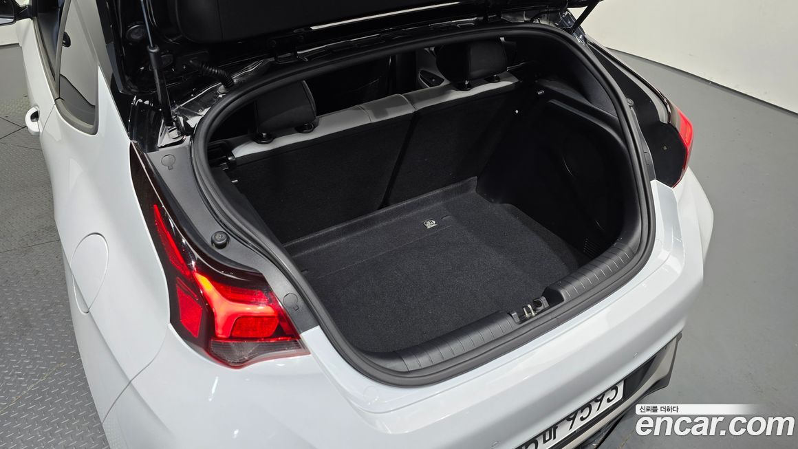 Hyundai Veloster 2018