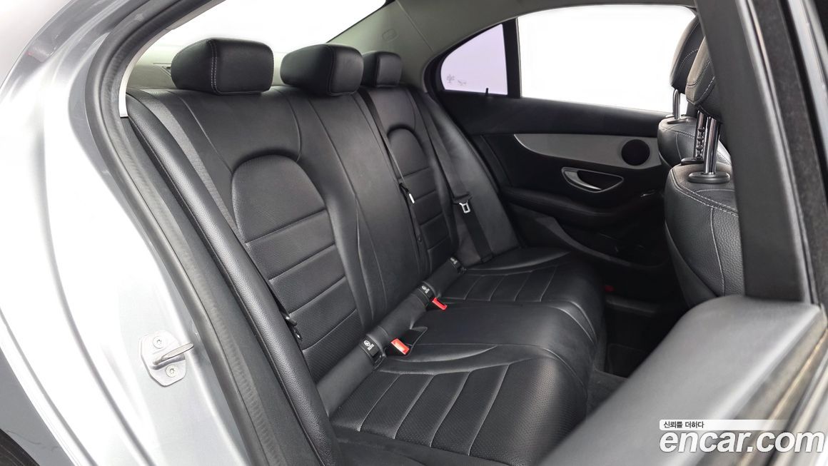 Mercedes-Benz C-Class 2016