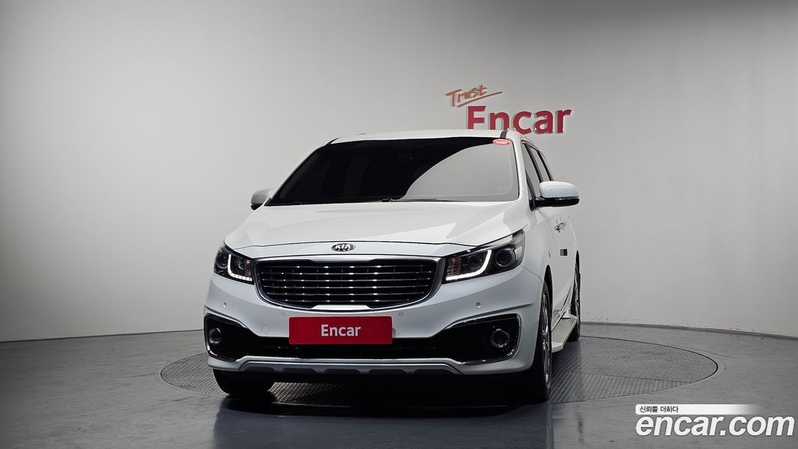 Kia Canival 2015