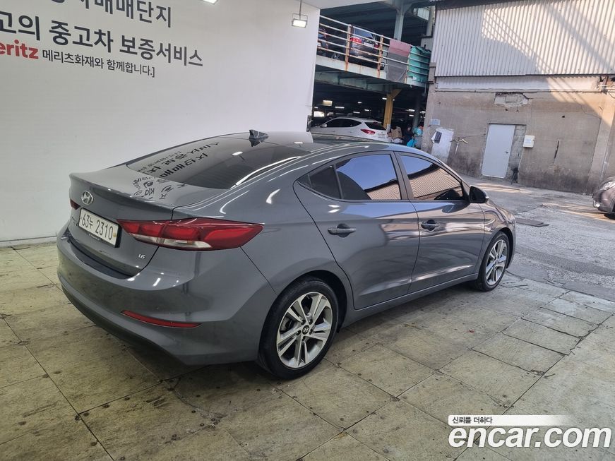 Hyundai AVANTE 2018