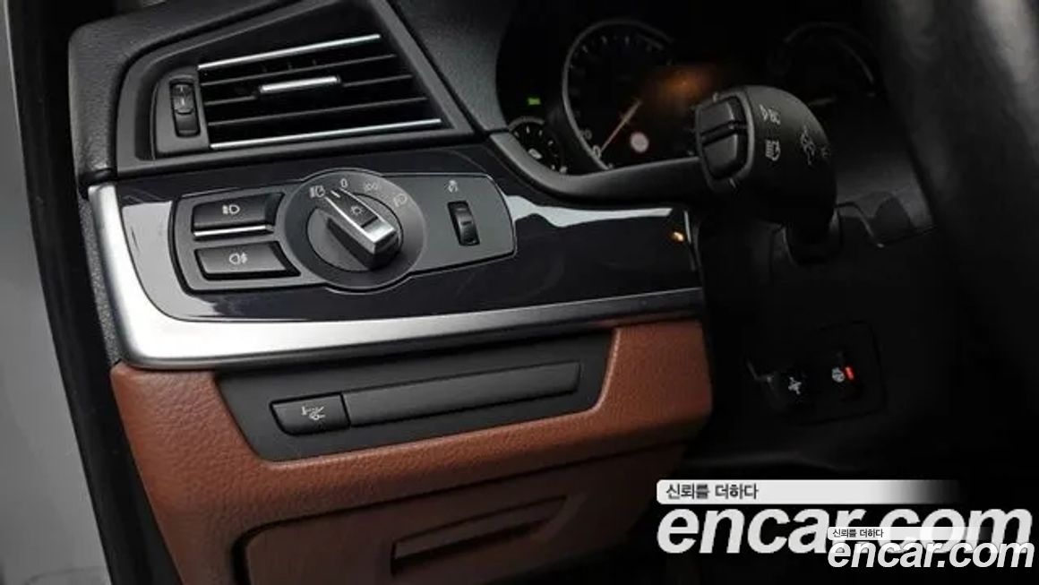 BMW 5-Series 2016