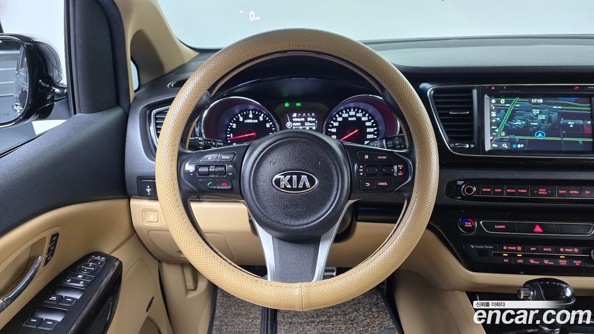Kia Canival 2016