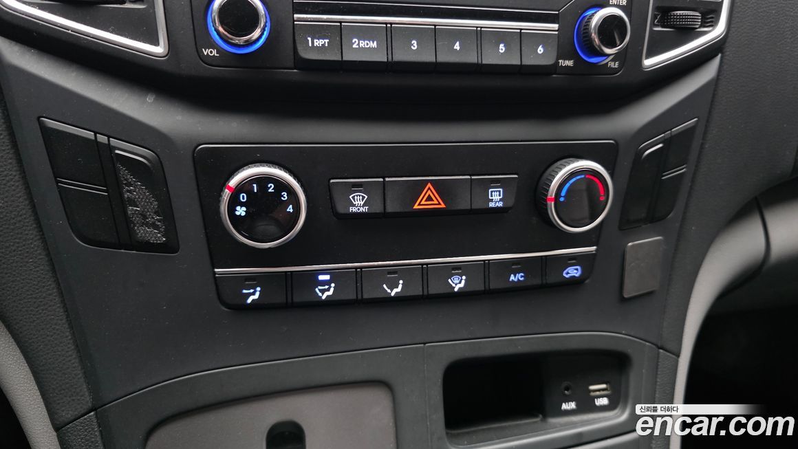Hyundai Starex 2020