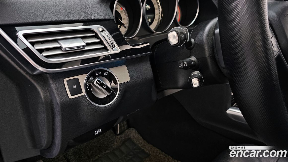 Mercedes-Benz E-Class 2016