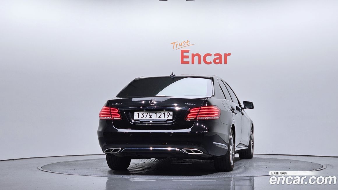 Mercedes-Benz E-Class 2016