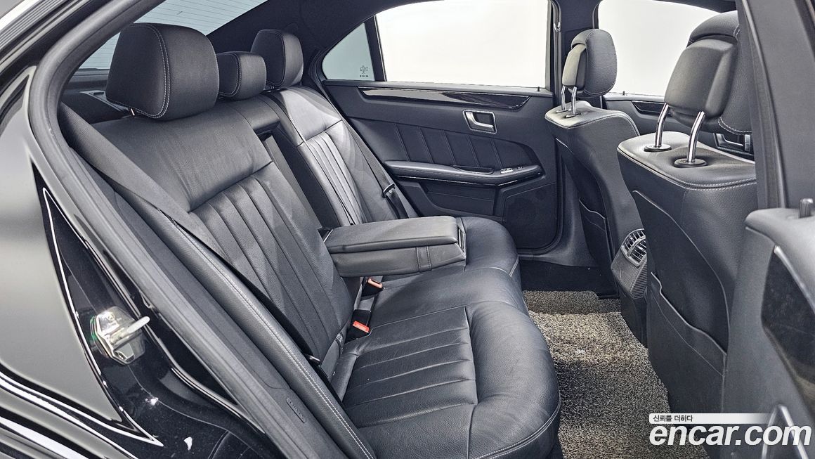 Mercedes-Benz E-Class 2016