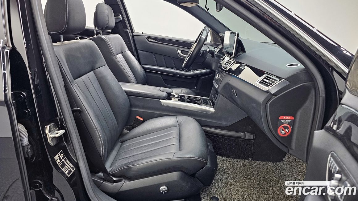 Mercedes-Benz E-Class 2016