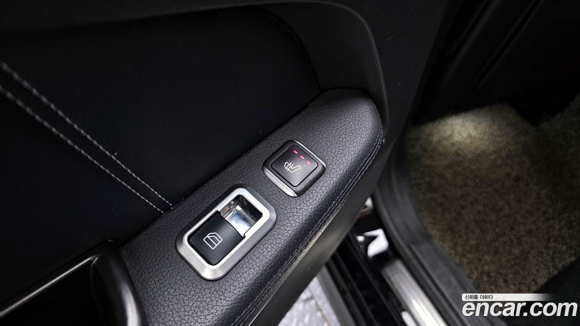 Mercedes-Benz E-Class 2016