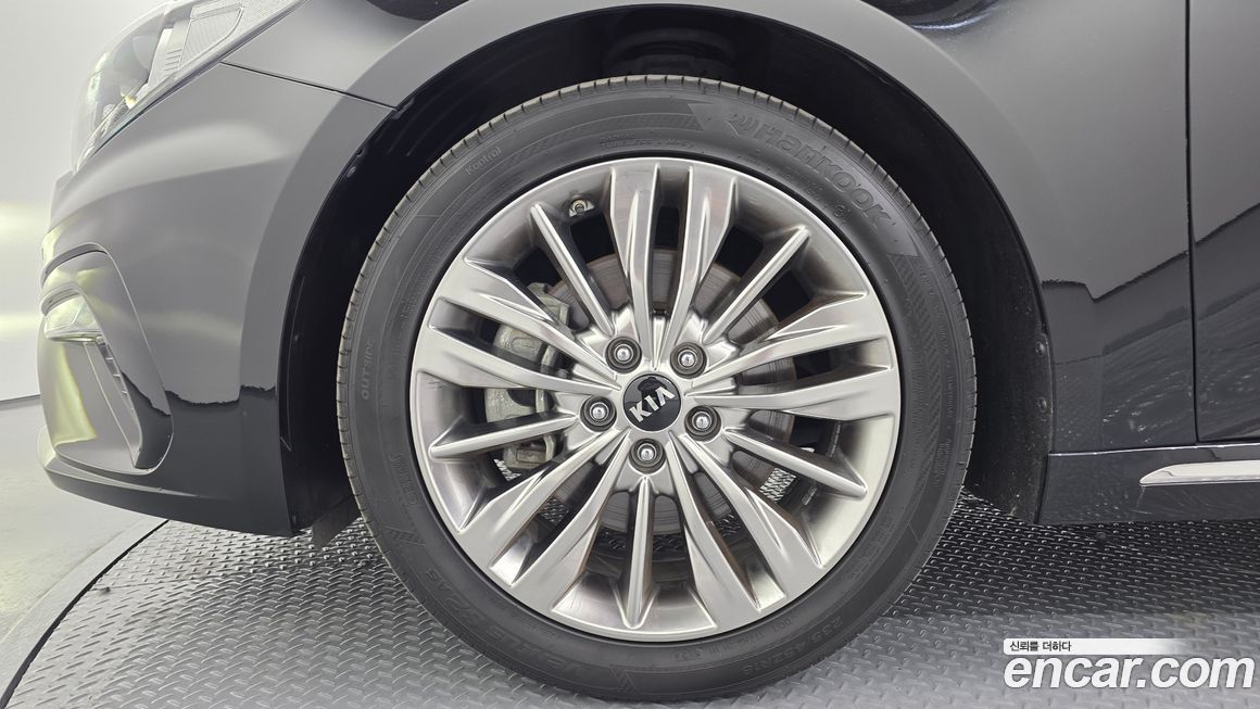 Kia K5 2019