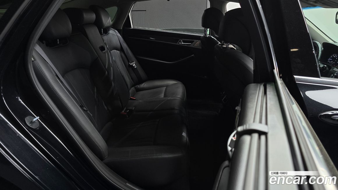 Genesis G80 2017