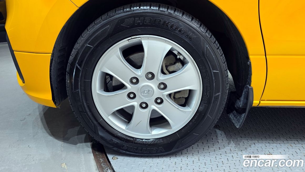 Hyundai Starex 2019