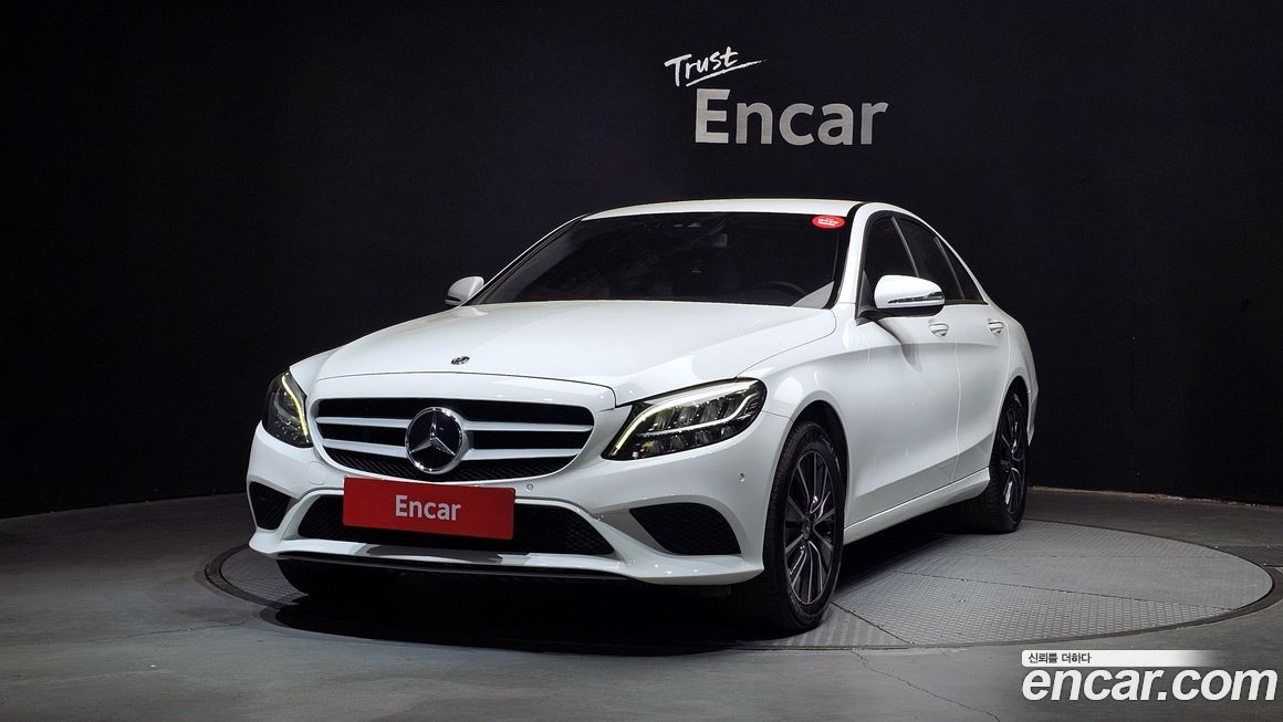 Mercedes-Benz C-Class 2019