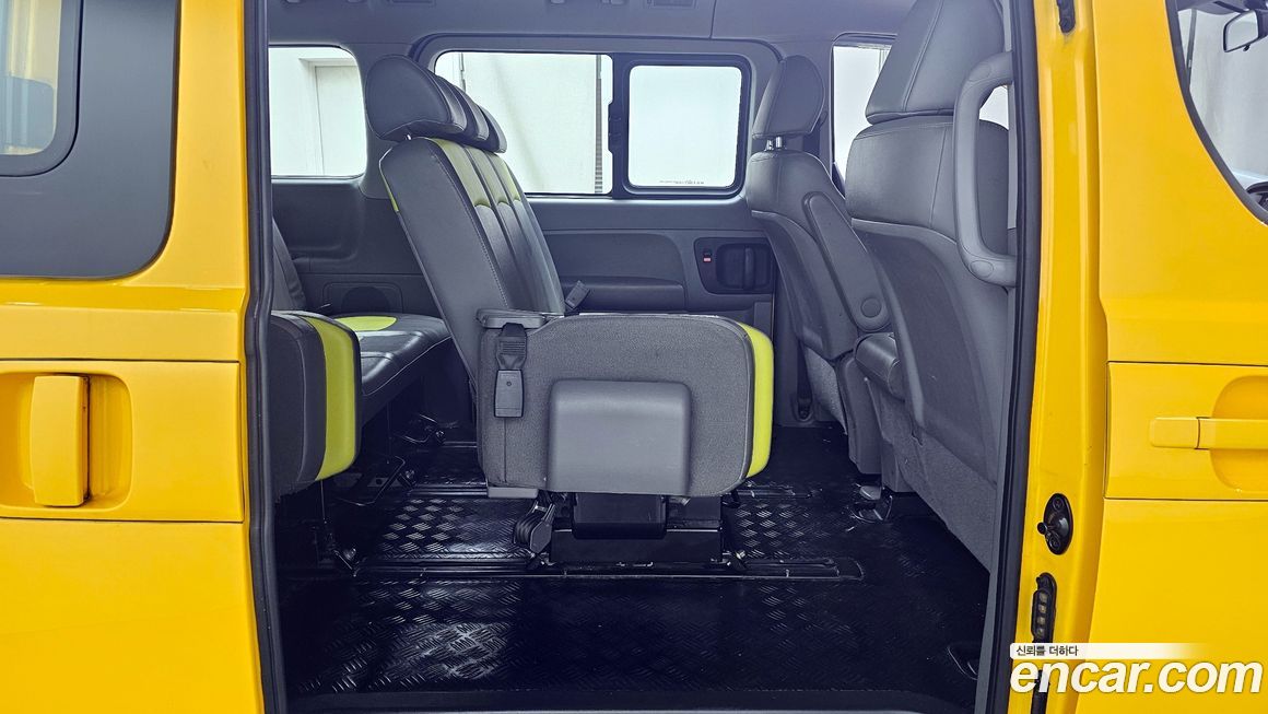 Hyundai Starex 2019