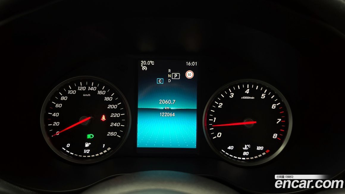 Mercedes-Benz C-Class 2019