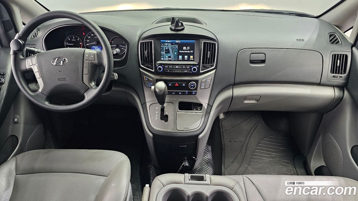 Hyundai Starex 2019