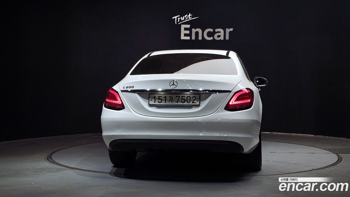 Mercedes-Benz C-Class 2019