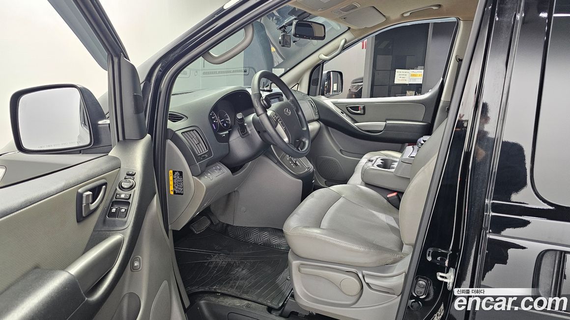 Hyundai Starex 2019