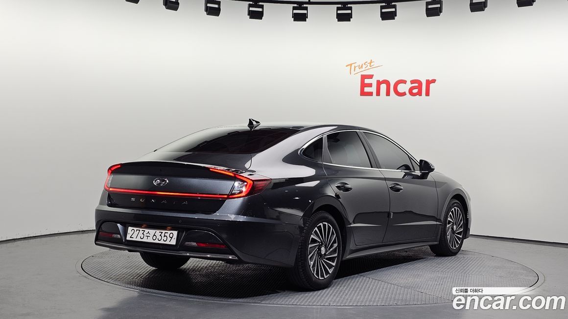 Hyundai Sonata 2022