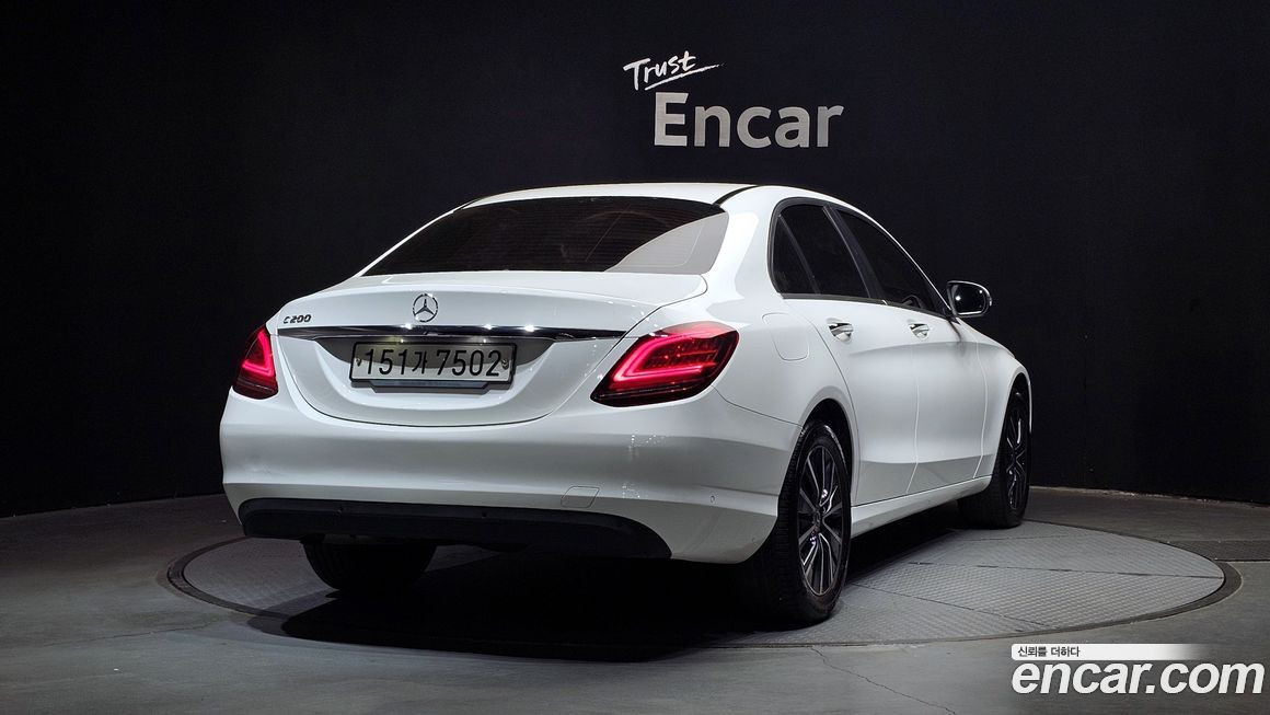 Mercedes-Benz C-Class 2019