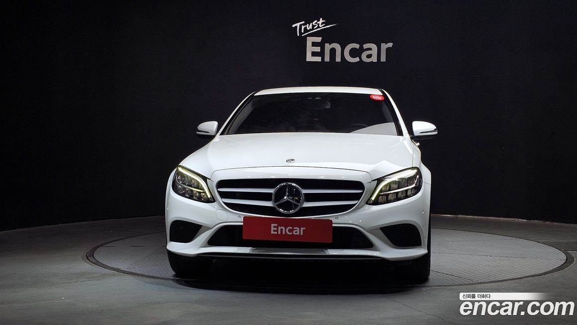 Mercedes-Benz C-Class 2019
