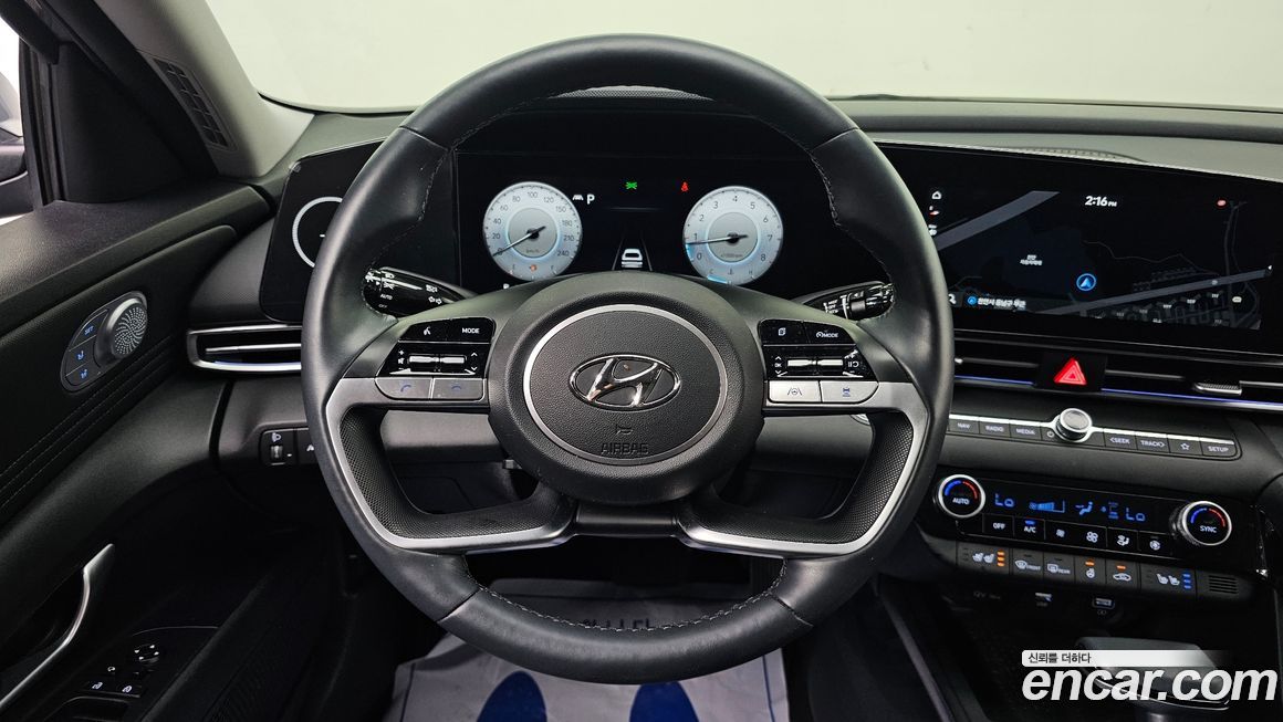 Hyundai AVANTE 2022