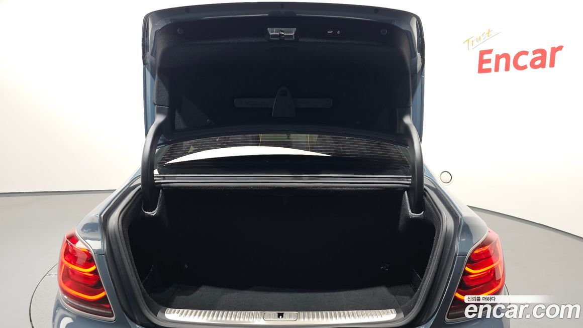 Kia K9 2019