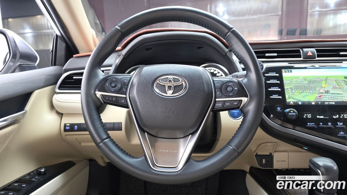 Toyota Camry 2018