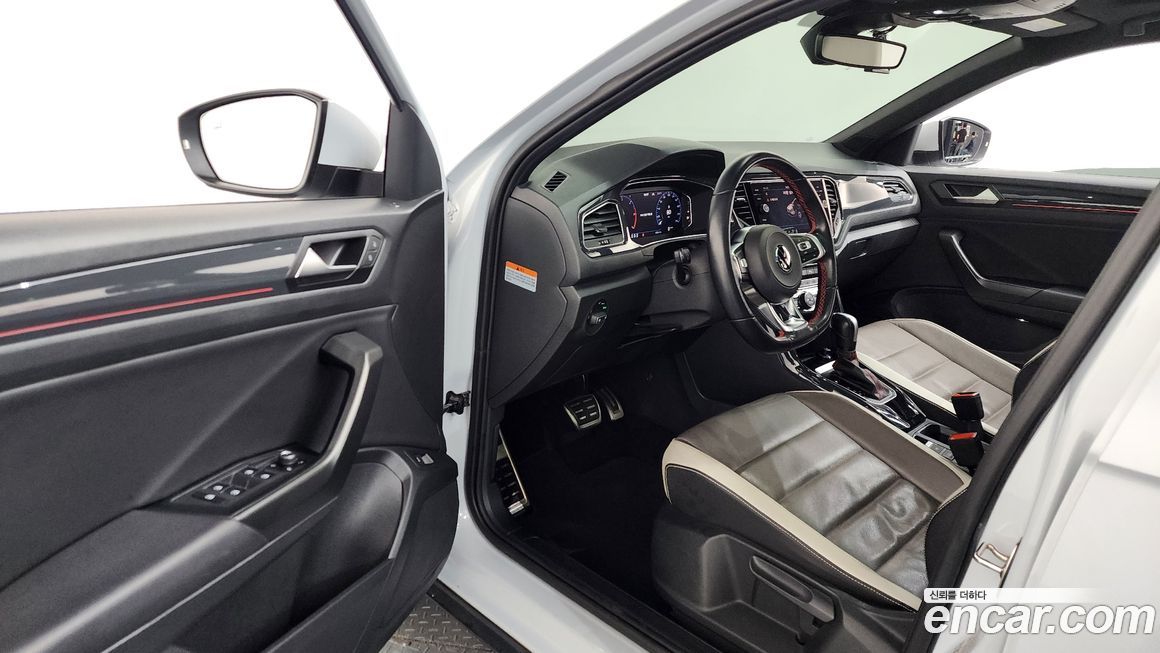 Volkswagen T-Roc 2021