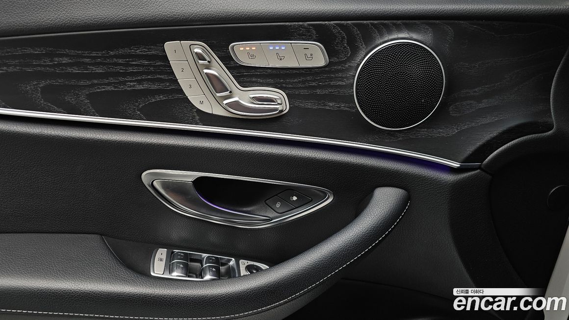 Mercedes-Benz E-Class 2017