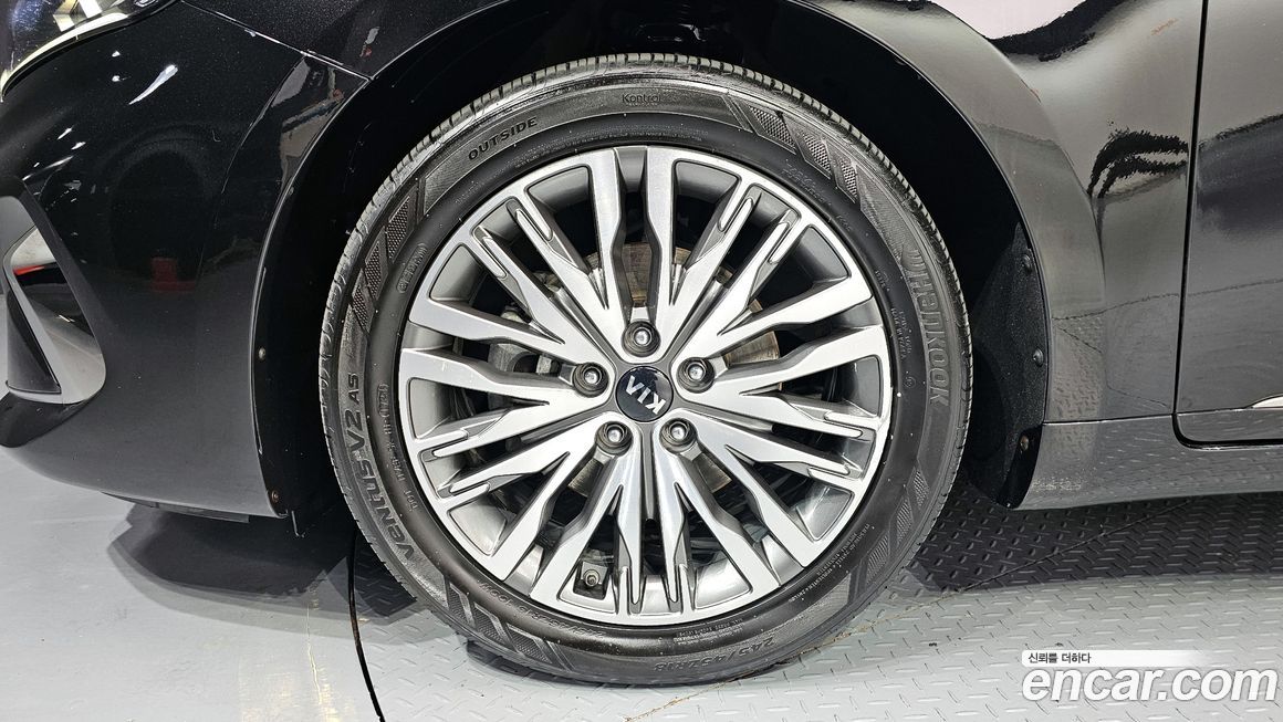 Kia K7 2021