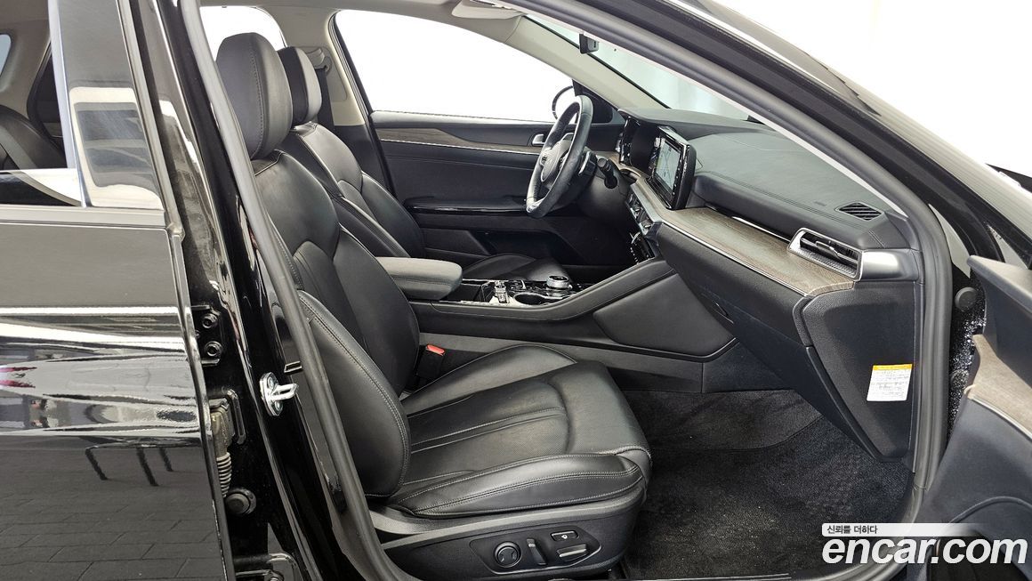 Kia K5 2023