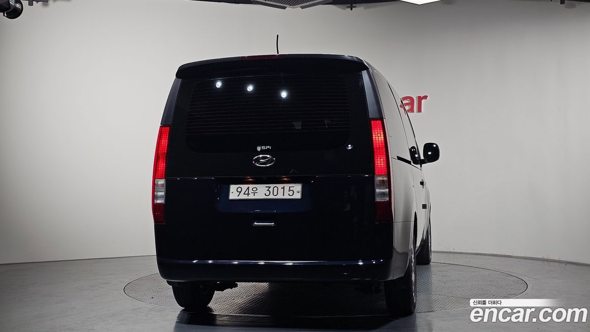 Hyundai Staria 2022