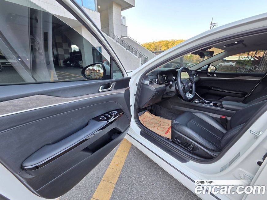 Kia K5 2021