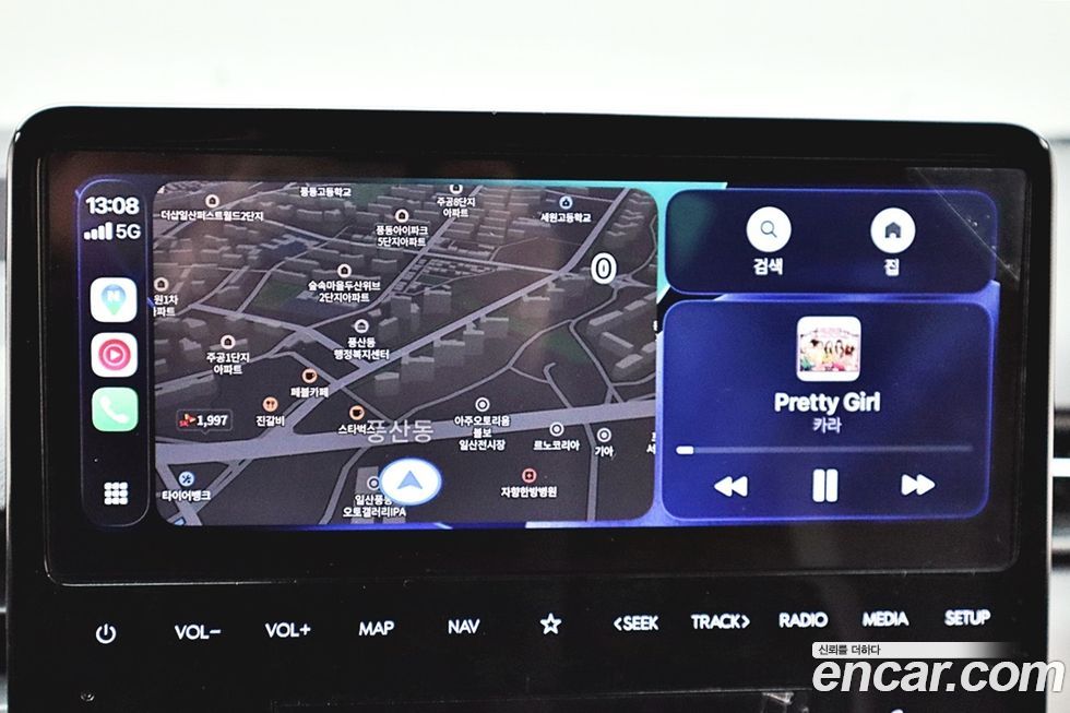 Hyundai Staria 2025