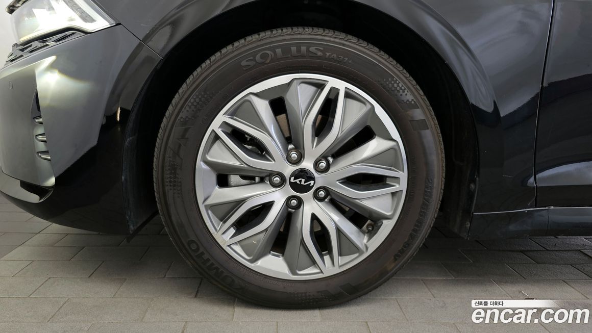 Kia K5 2023