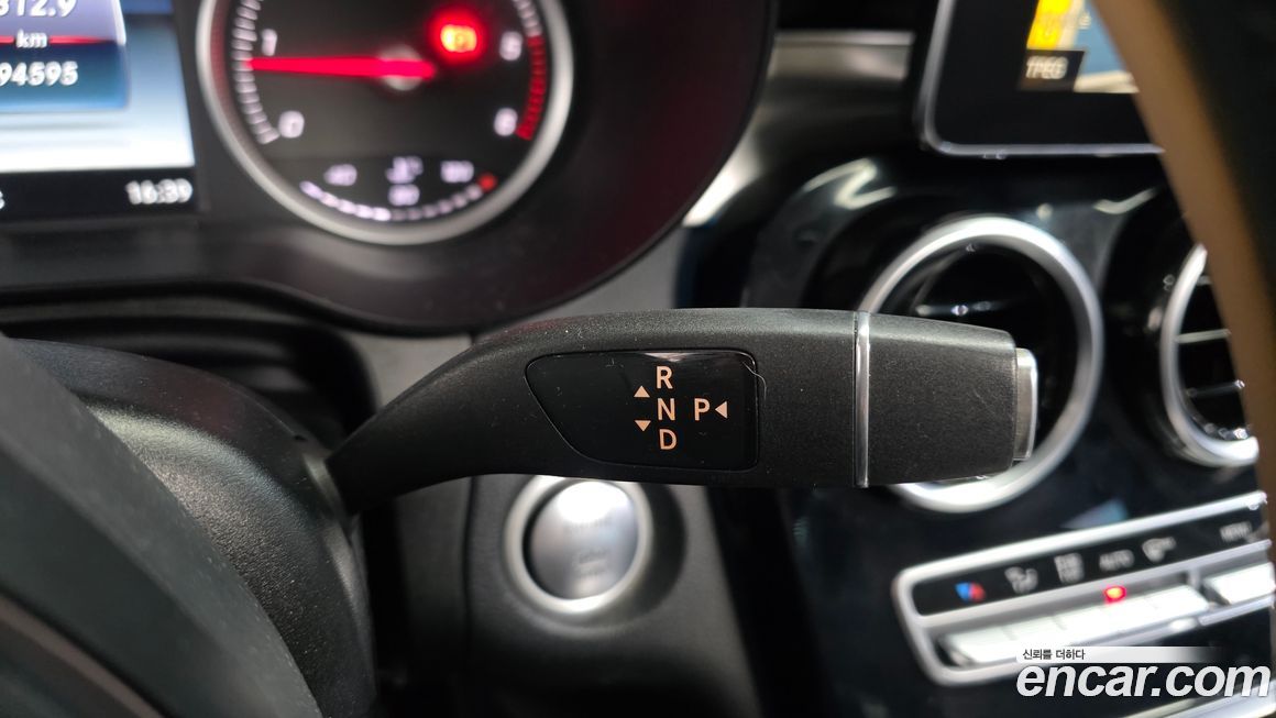 Mercedes-Benz GLC-Class 2017