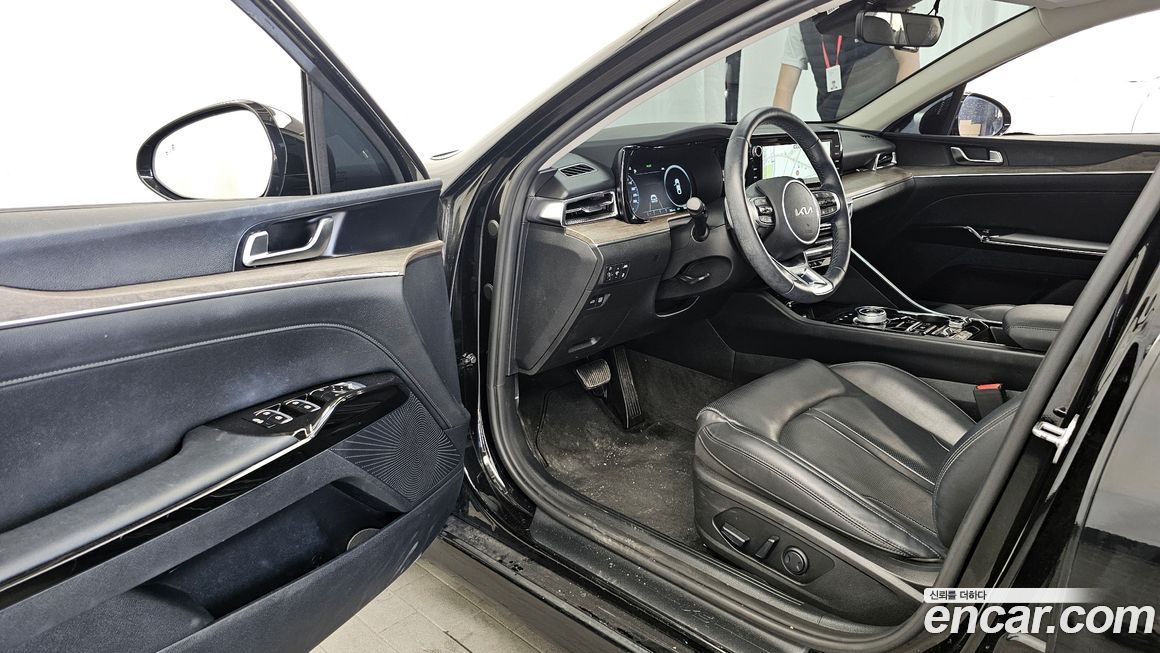 Kia K5 2023