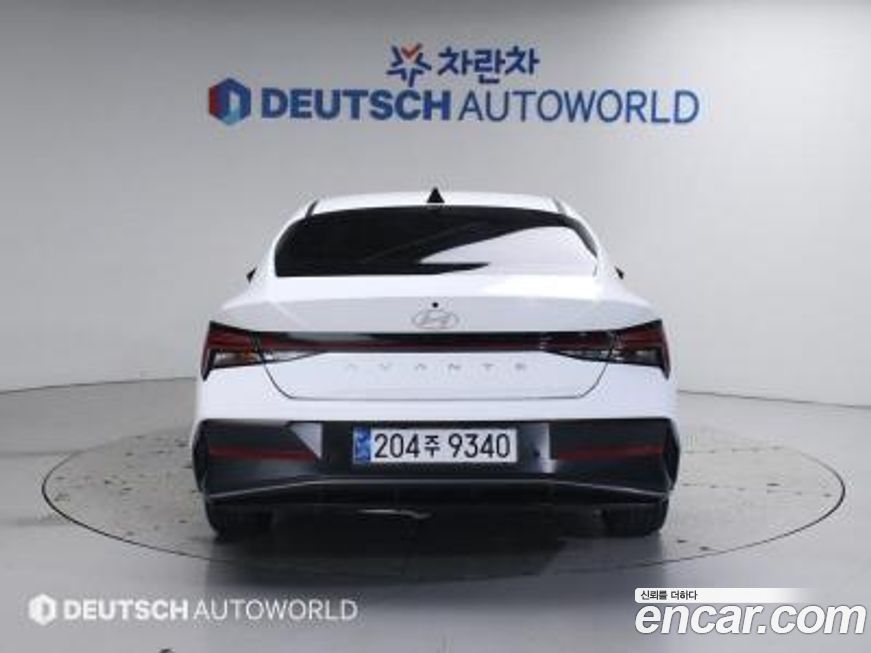 Hyundai AVANTE 2025