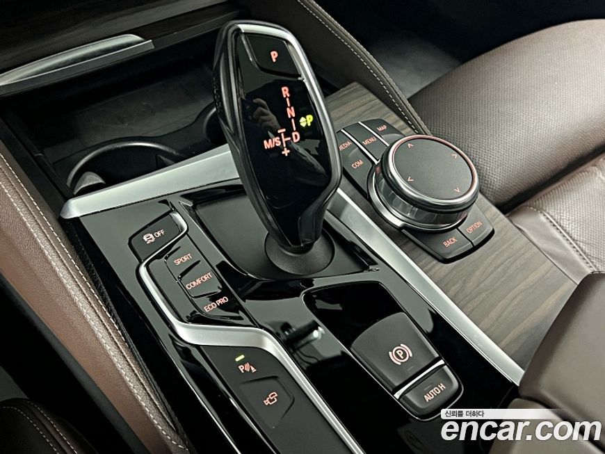BMW 5-Series 2018