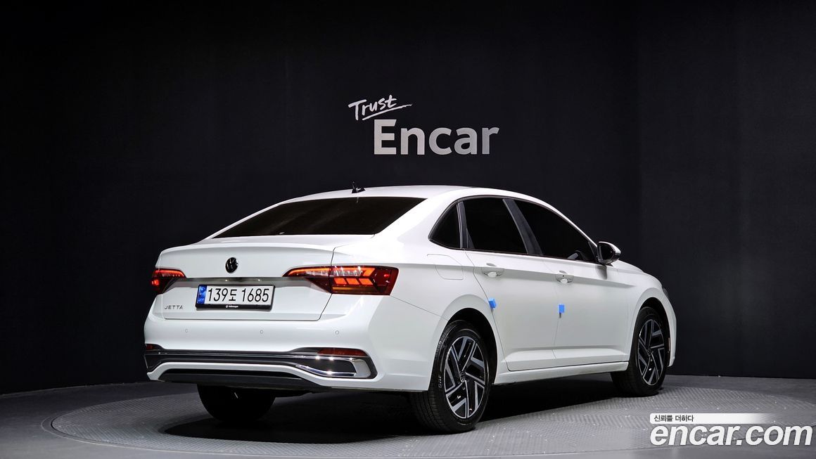 Volkswagen Jetta 2023