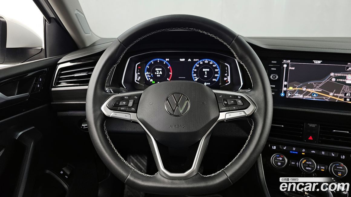 Volkswagen Jetta 2023