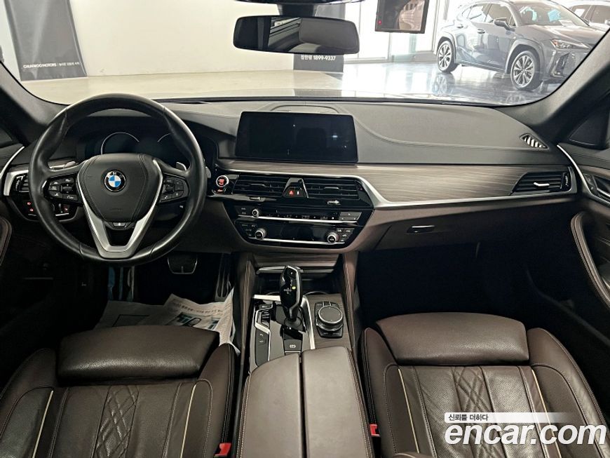 BMW 5-Series 2018