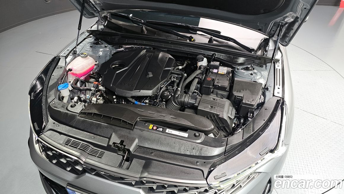 Kia K5 2023