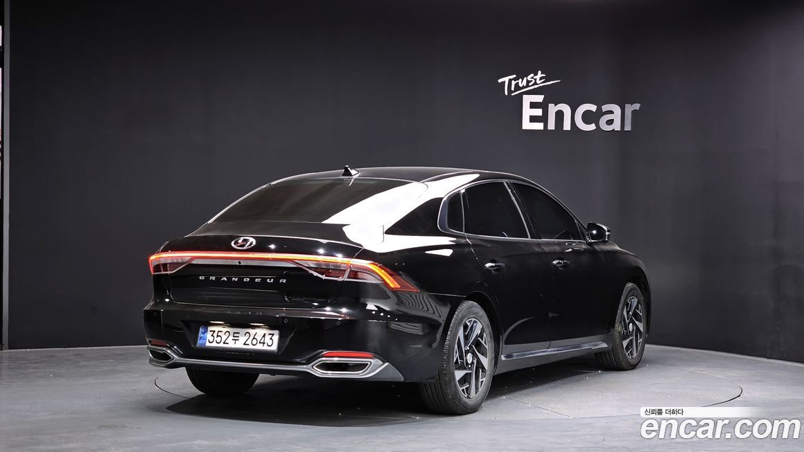 Hyundai Grandeur 2021